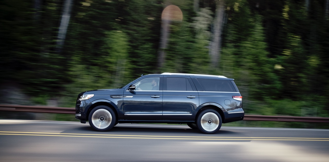 Austin Lincoln Navigator