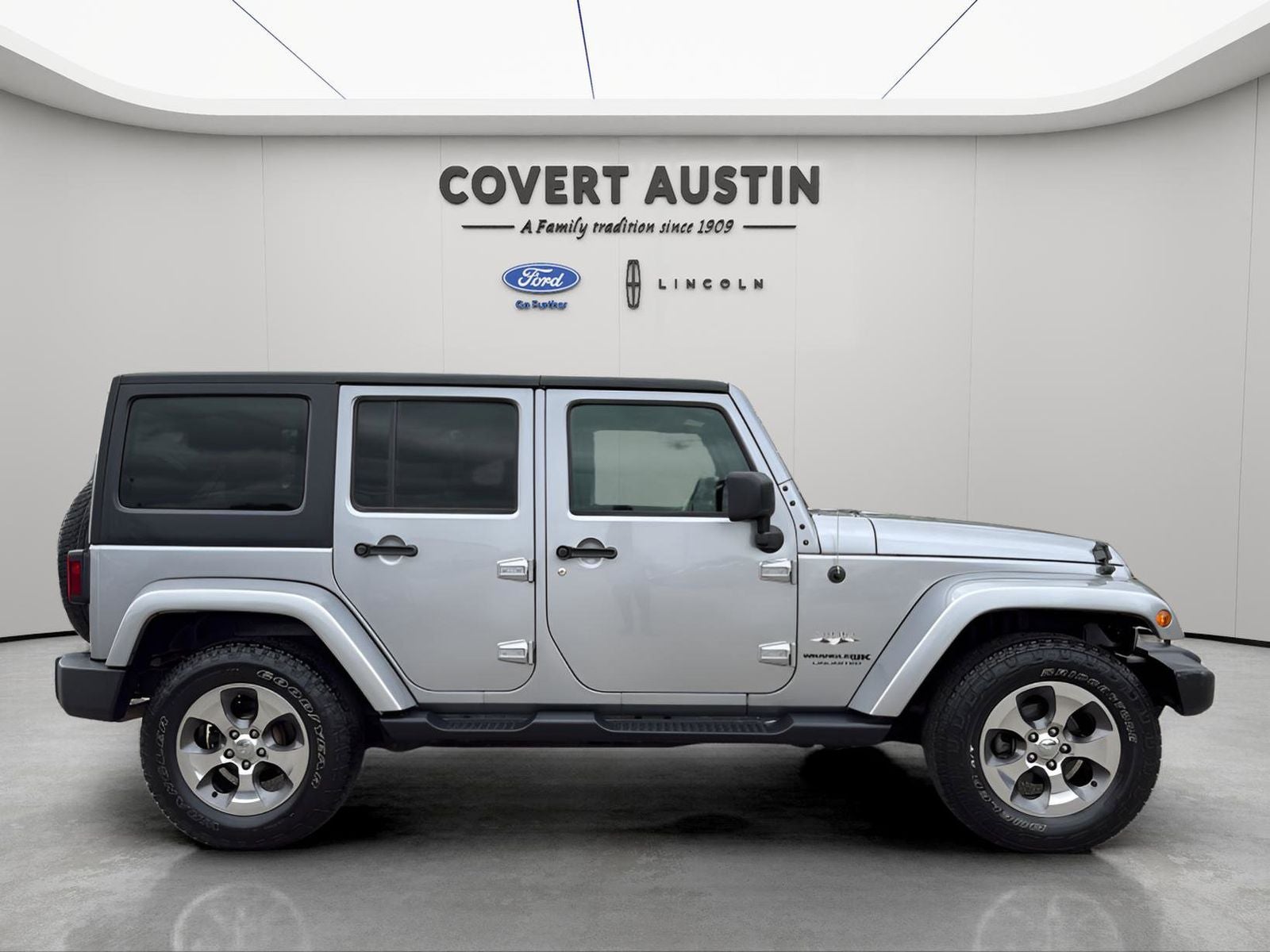 2018 Jeep Wrangler JK Unlimited Sahara