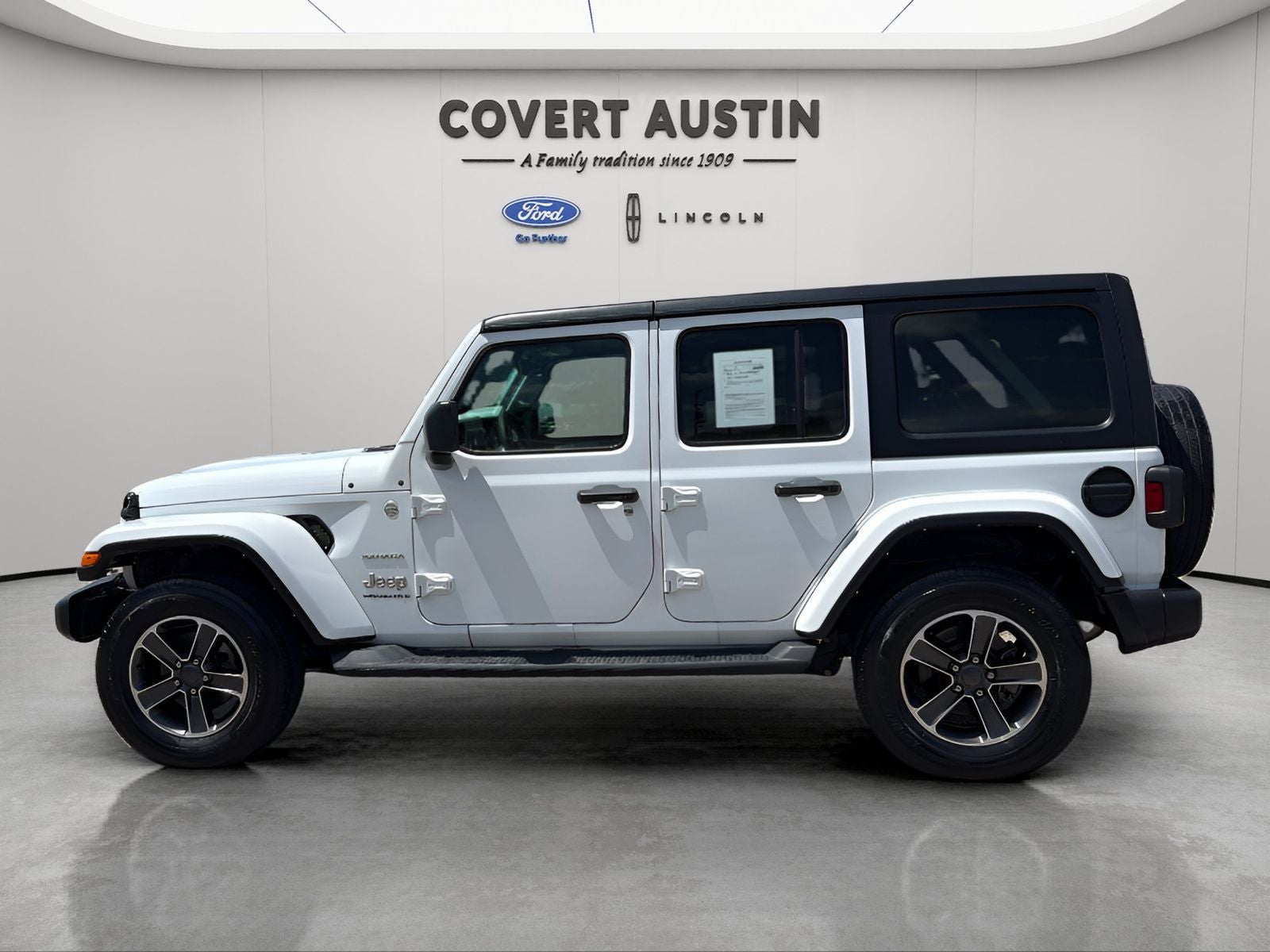 2023 Jeep Wrangler Sahara