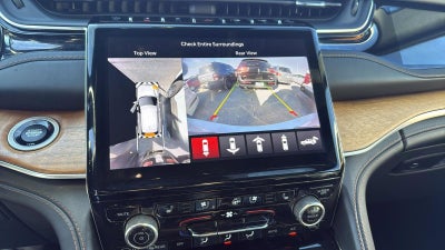 2022 Jeep Grand Cherokee L Summit