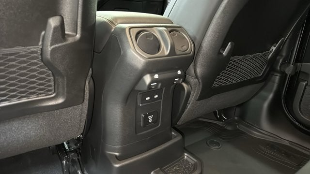 2025 Jeep Wrangler Rubicon 392