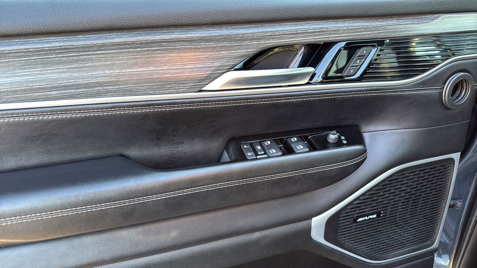 2024 Jeep Wagoneer Series II