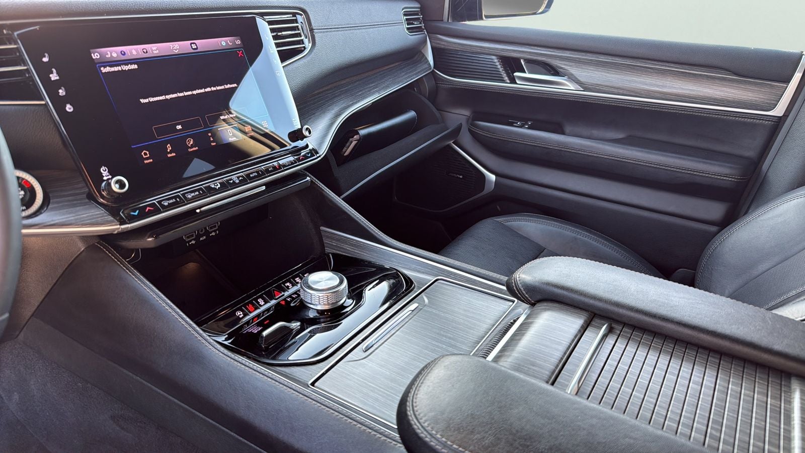 2024 Jeep Wagoneer Series II