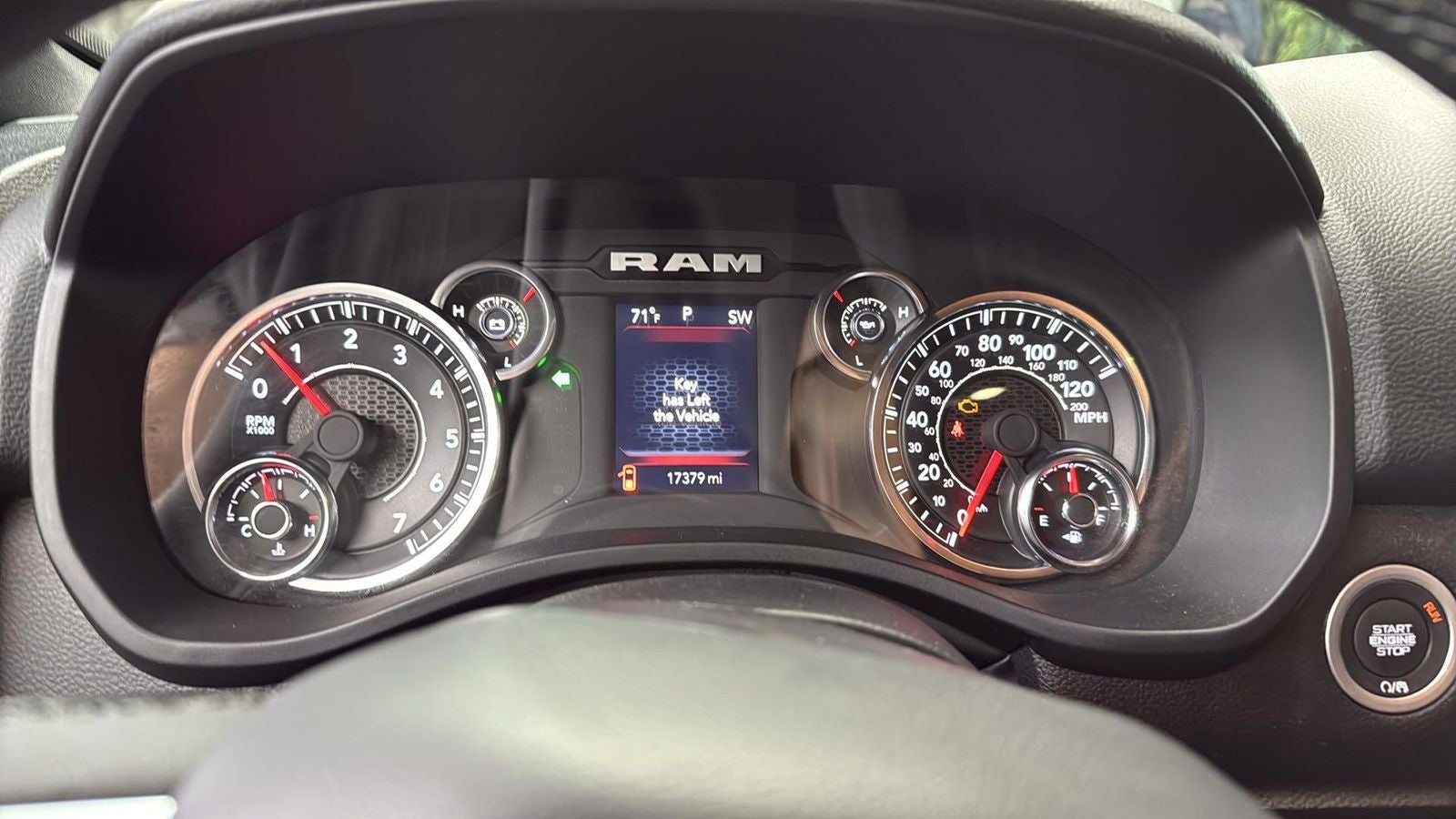 2025 RAM 1500 Big Horn/Lone Star