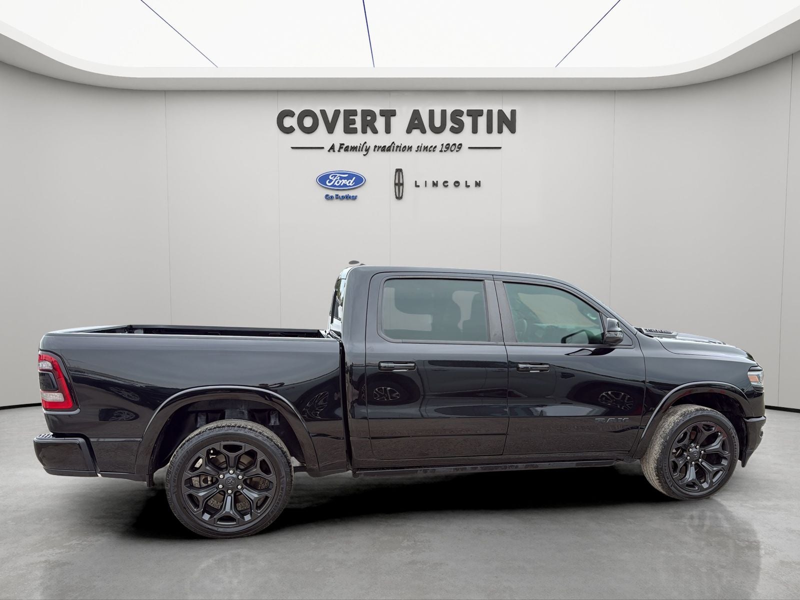 2023 RAM 1500 Limited