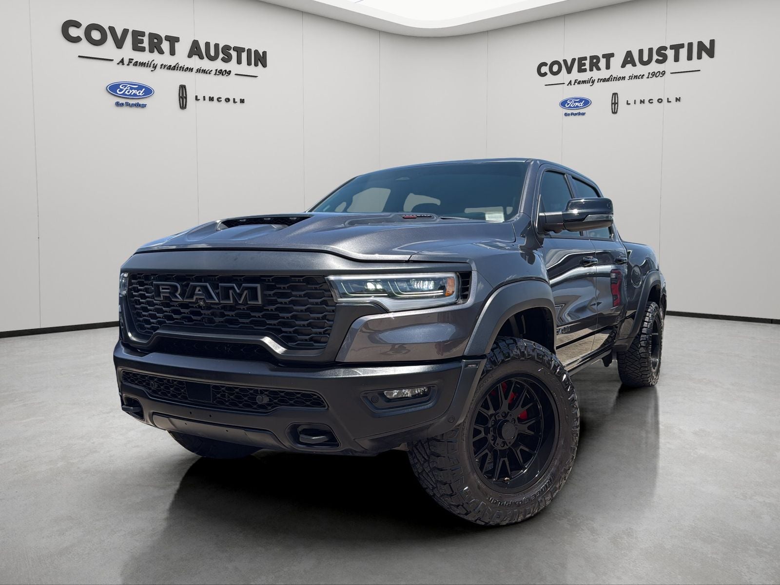2025 RAM 1500 RHO