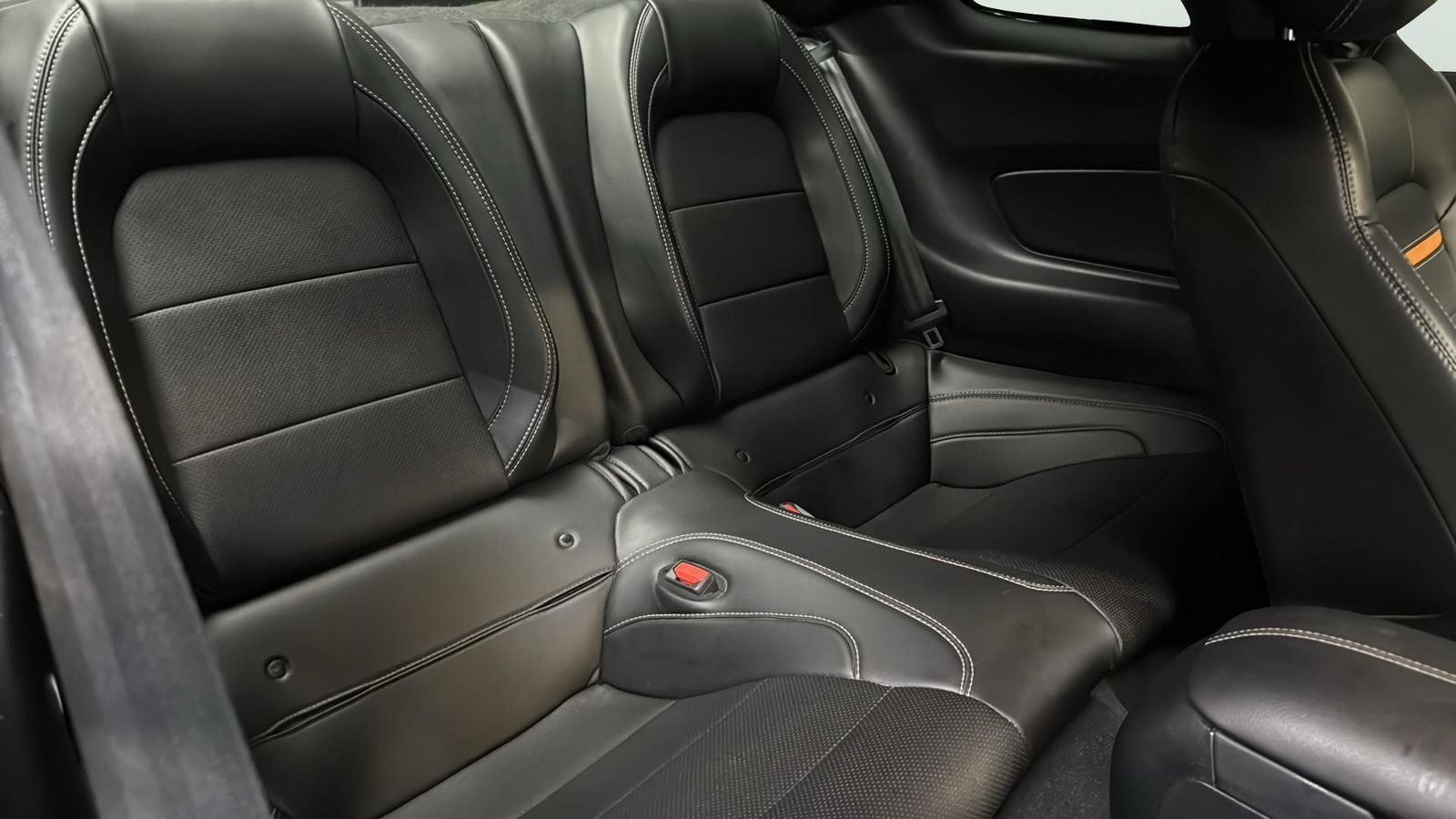 2022 Ford Mustang Mach 1