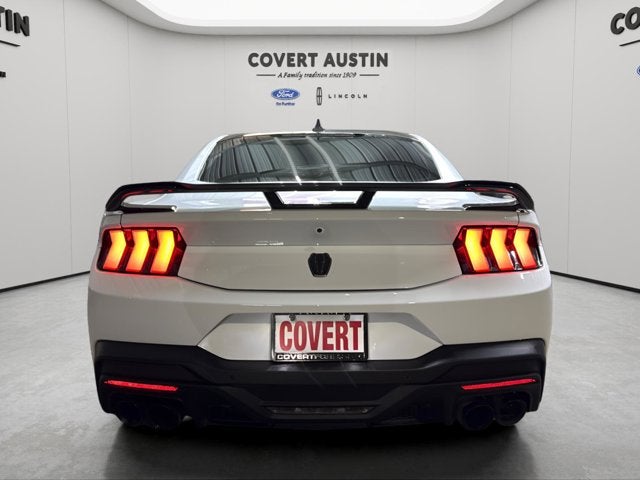 2024 Ford Mustang Dark Horse