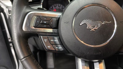 2016 Ford Mustang V6