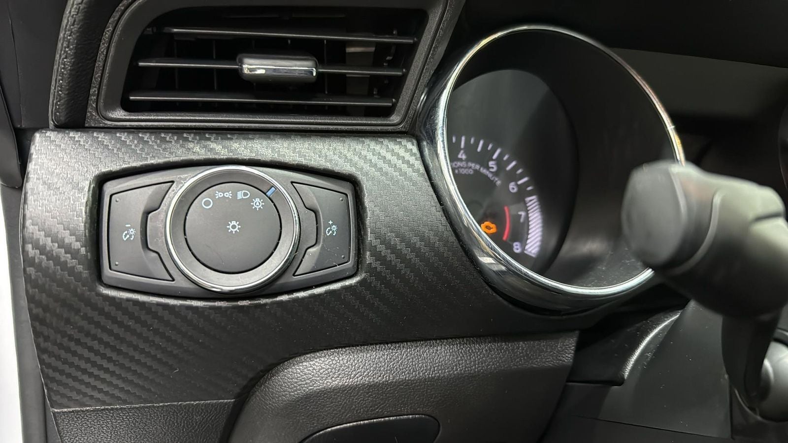 2016 Ford Mustang V6