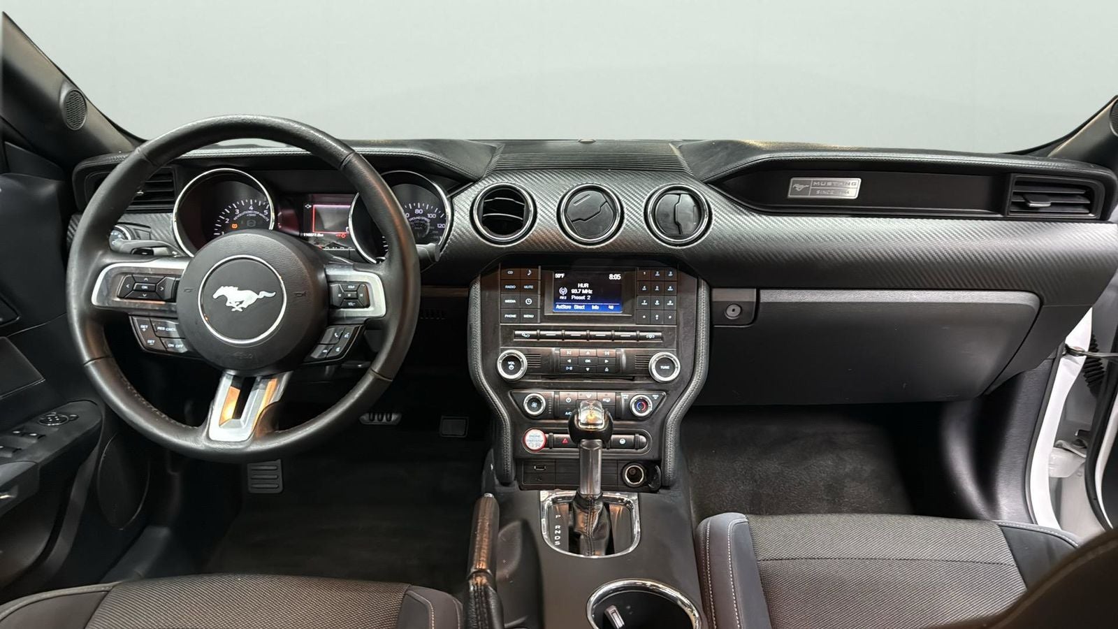 2016 Ford Mustang V6