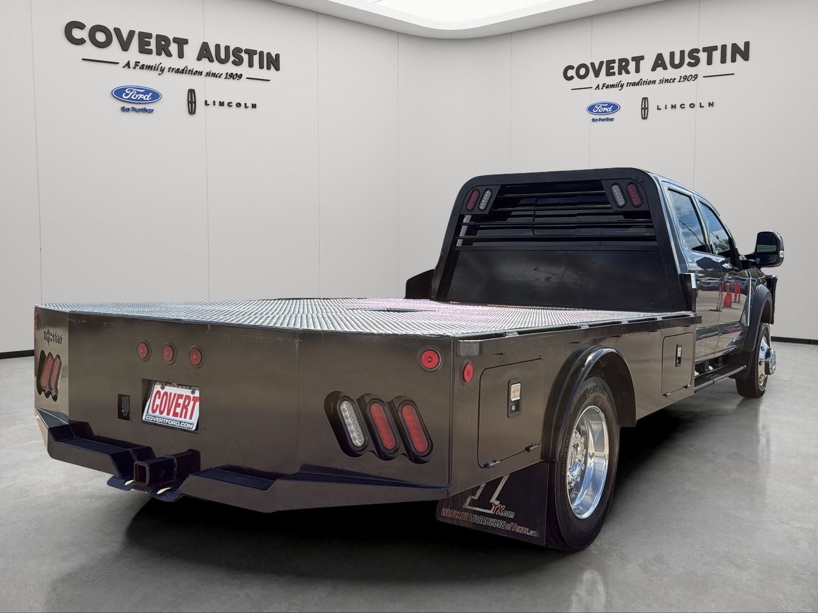 2024 Ford F-550SD Lariat DRW