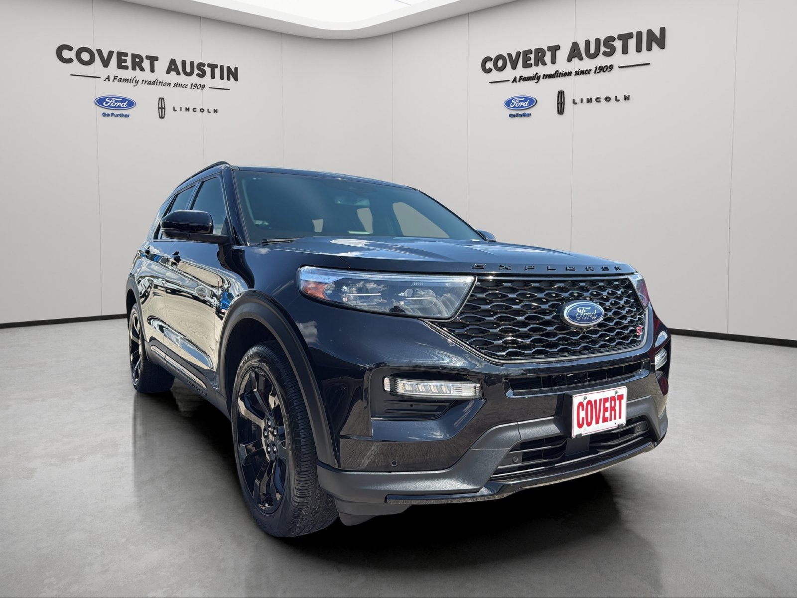 2023 Ford Explorer ST