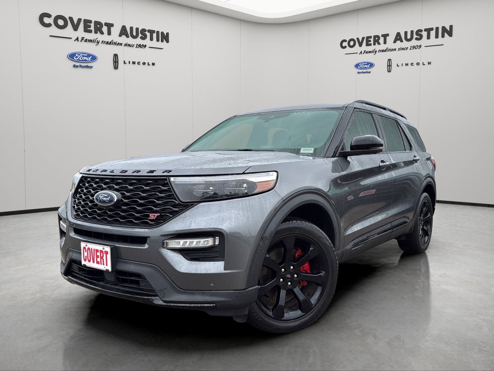 2023 Ford Explorer ST