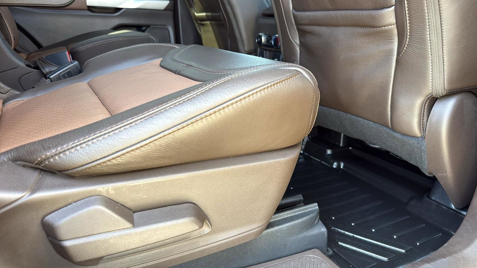 2022 Ford Explorer King Ranch