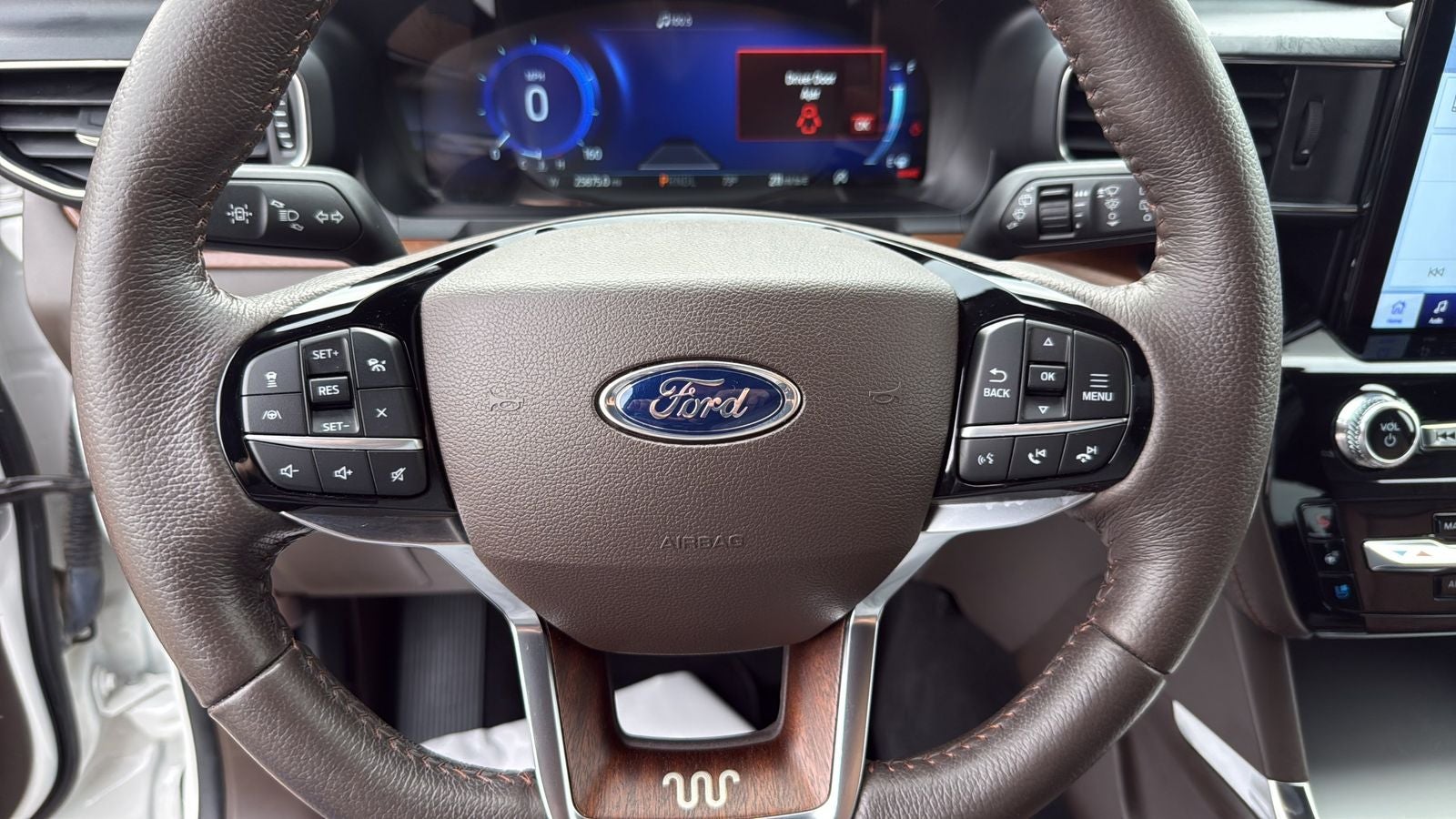 2022 Ford Explorer King Ranch