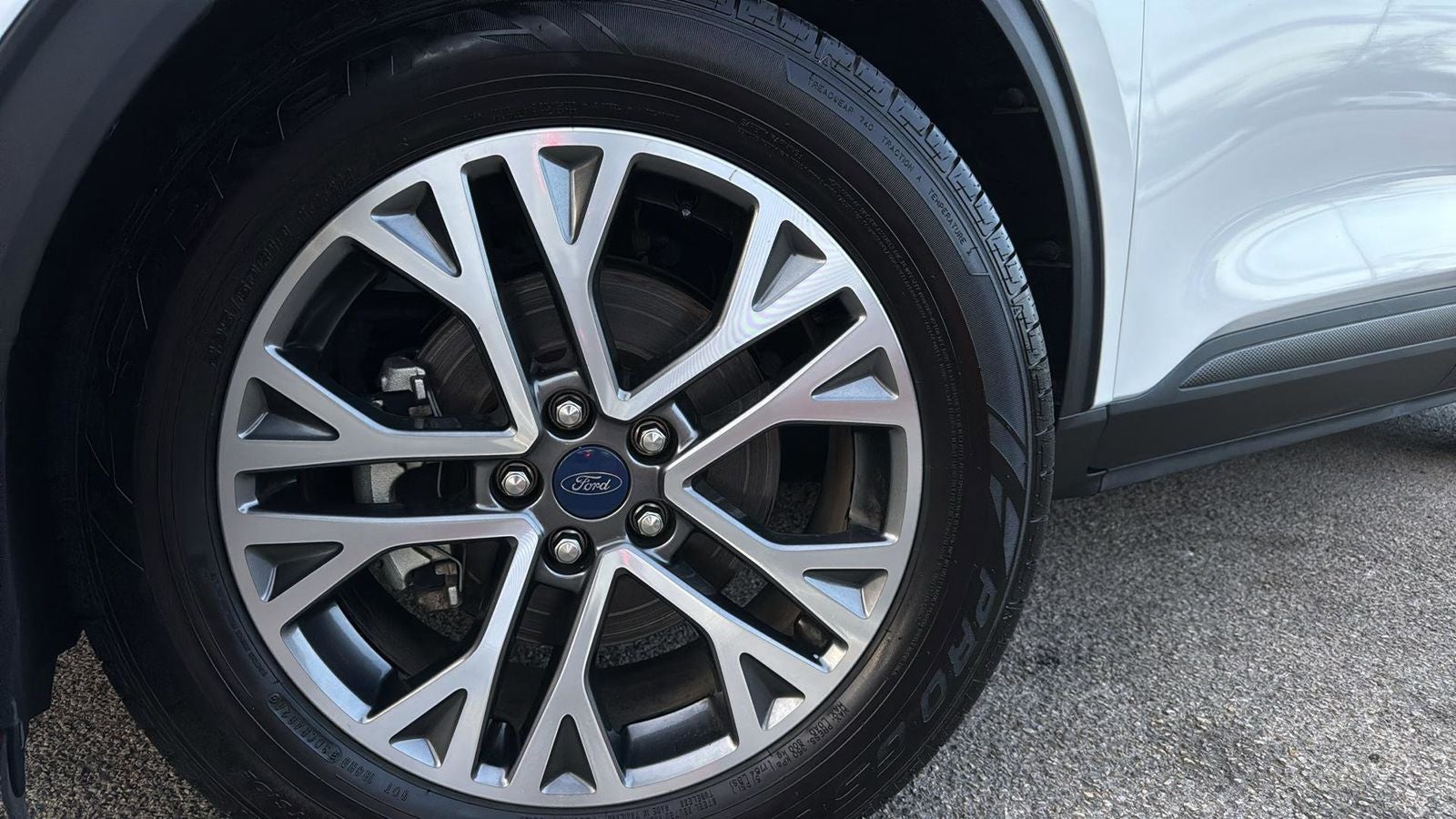 2020 Ford Escape SEL