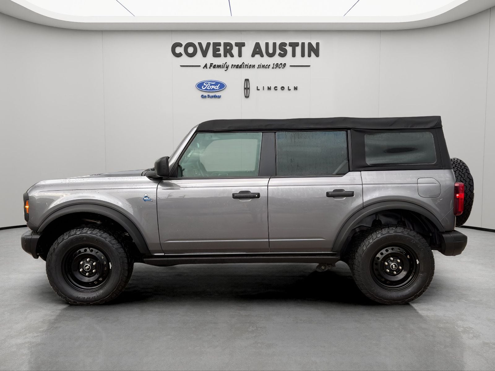 2022 Ford Bronco Black Diamond