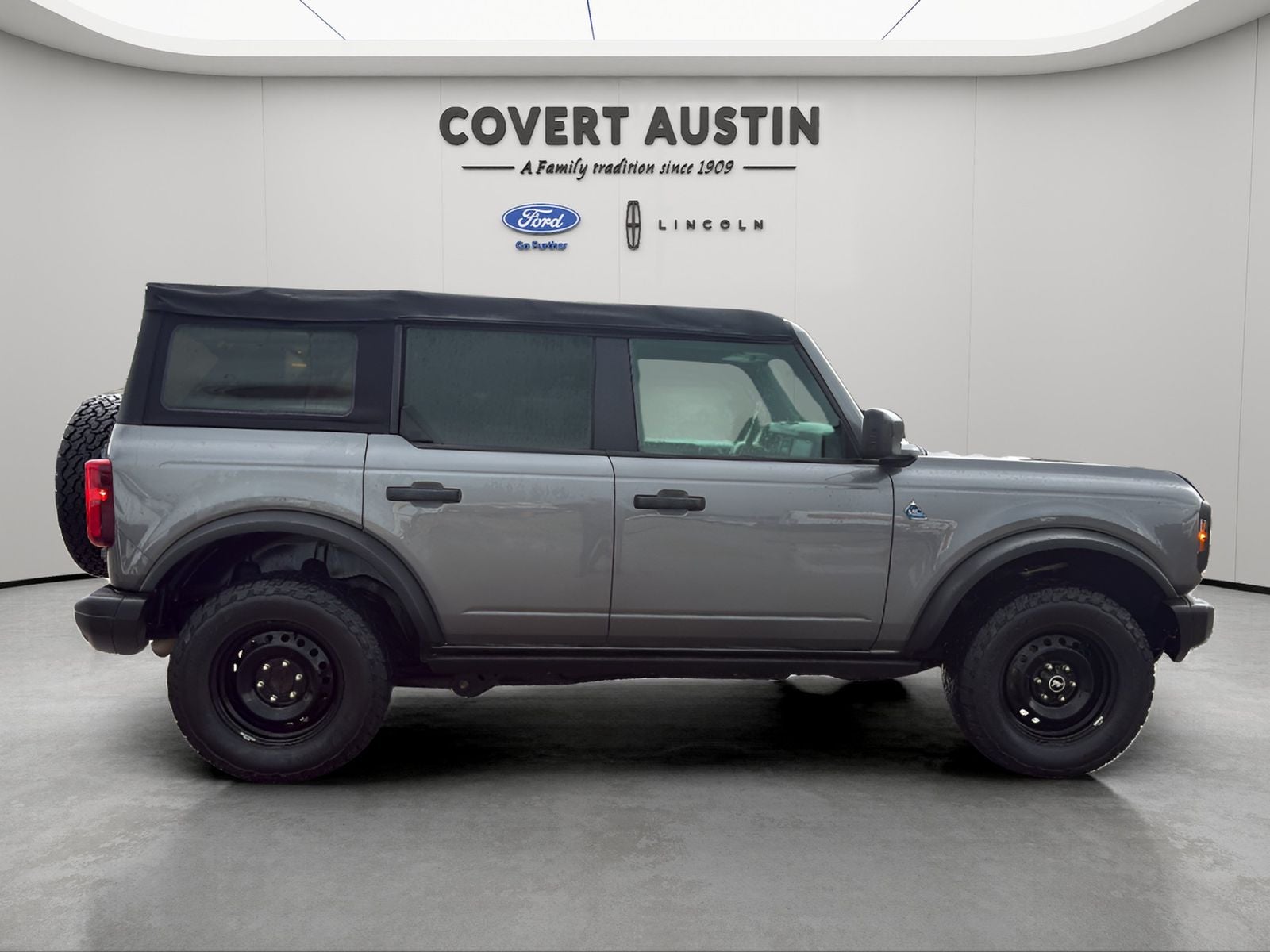 2022 Ford Bronco Black Diamond