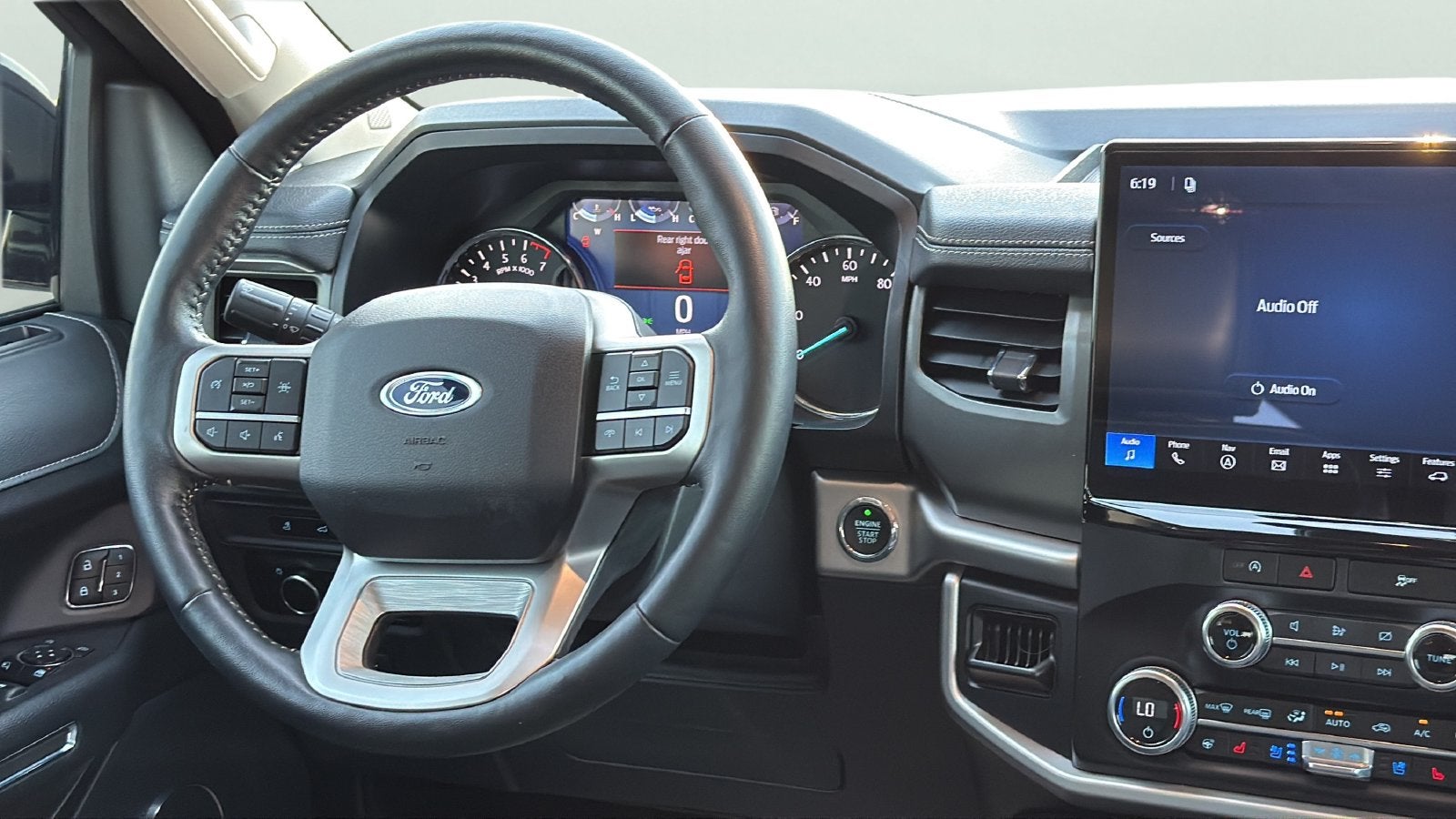 2023 Ford Expedition XLT