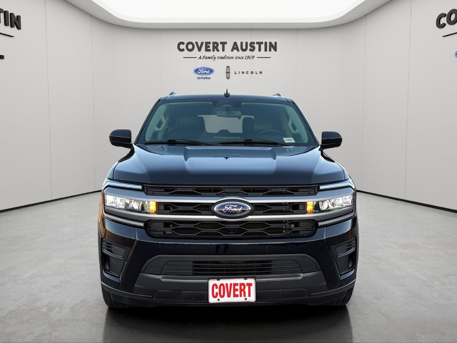 2023 Ford Expedition XLT