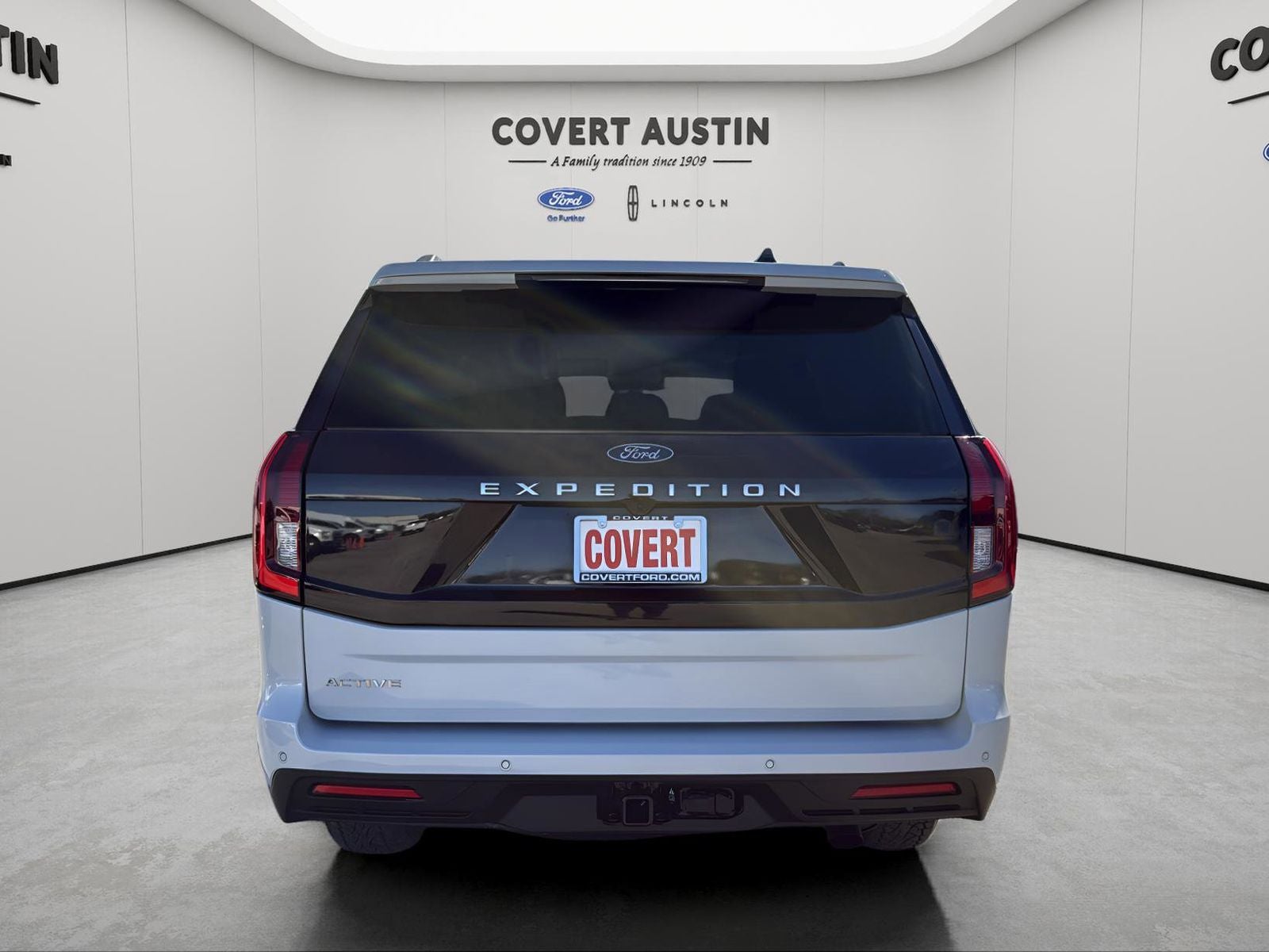 2025 Ford Expedition Active