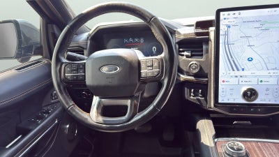 2023 Ford Expedition Platinum