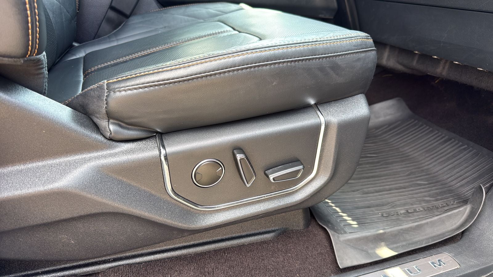 2023 Ford Expedition Platinum