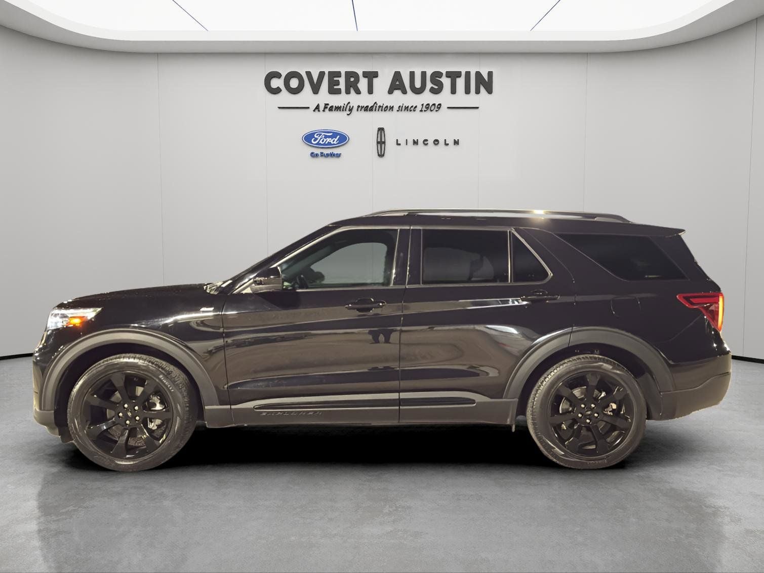 2023 Ford Explorer ST-Line