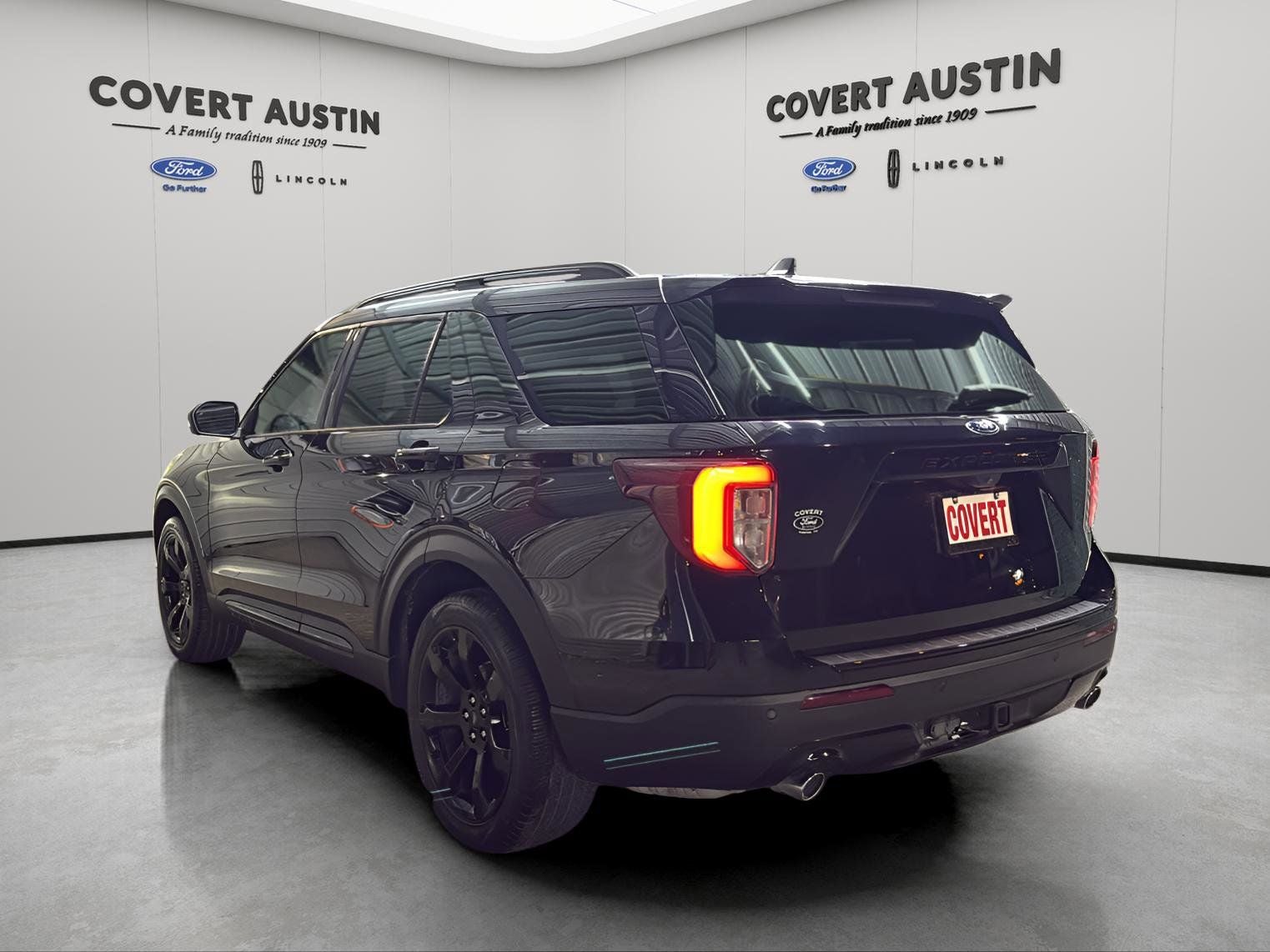 2023 Ford Explorer ST-Line