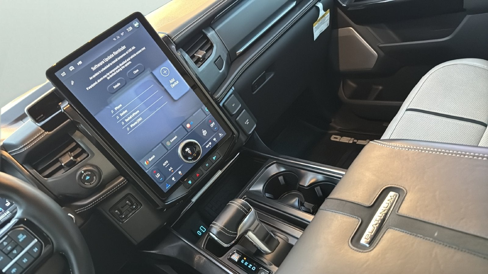 2023 Ford F-150 Lightning Platinum