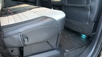 2023 Ford F-150 Lightning Platinum