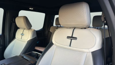 2023 Ford F-150 Lightning Platinum