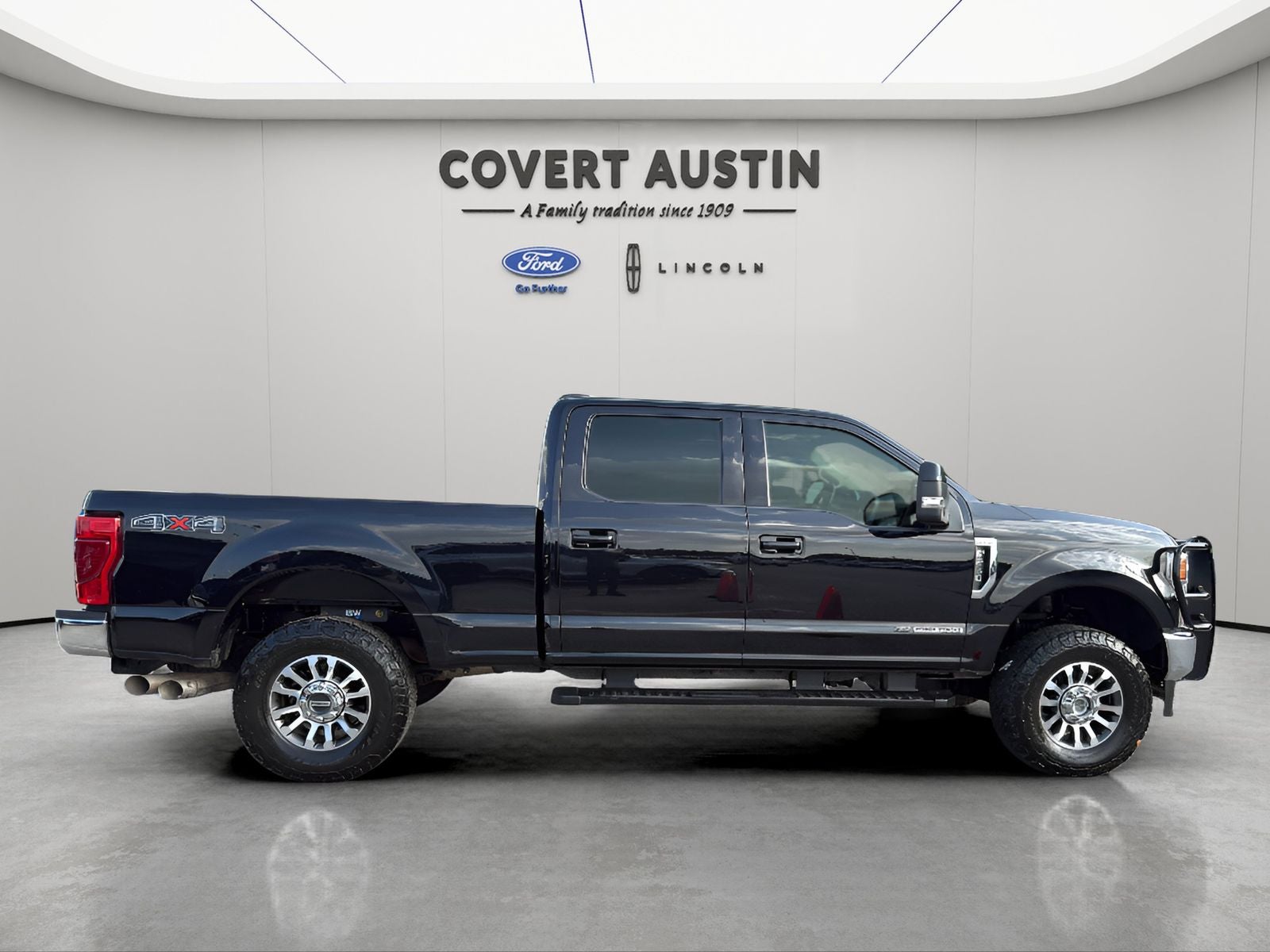 2022 Ford F-250SD Lariat