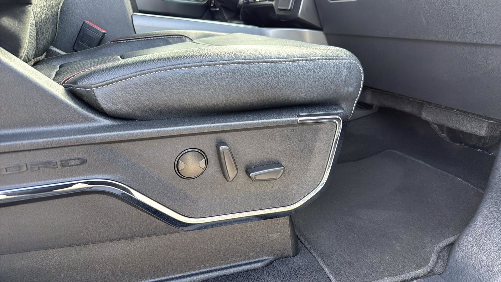 2023 Ford F-250SD Lariat