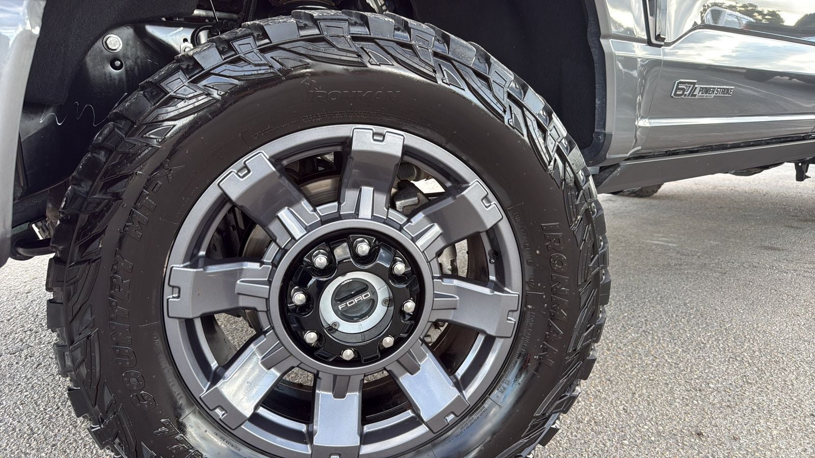2024 Ford F-250SD Lariat
