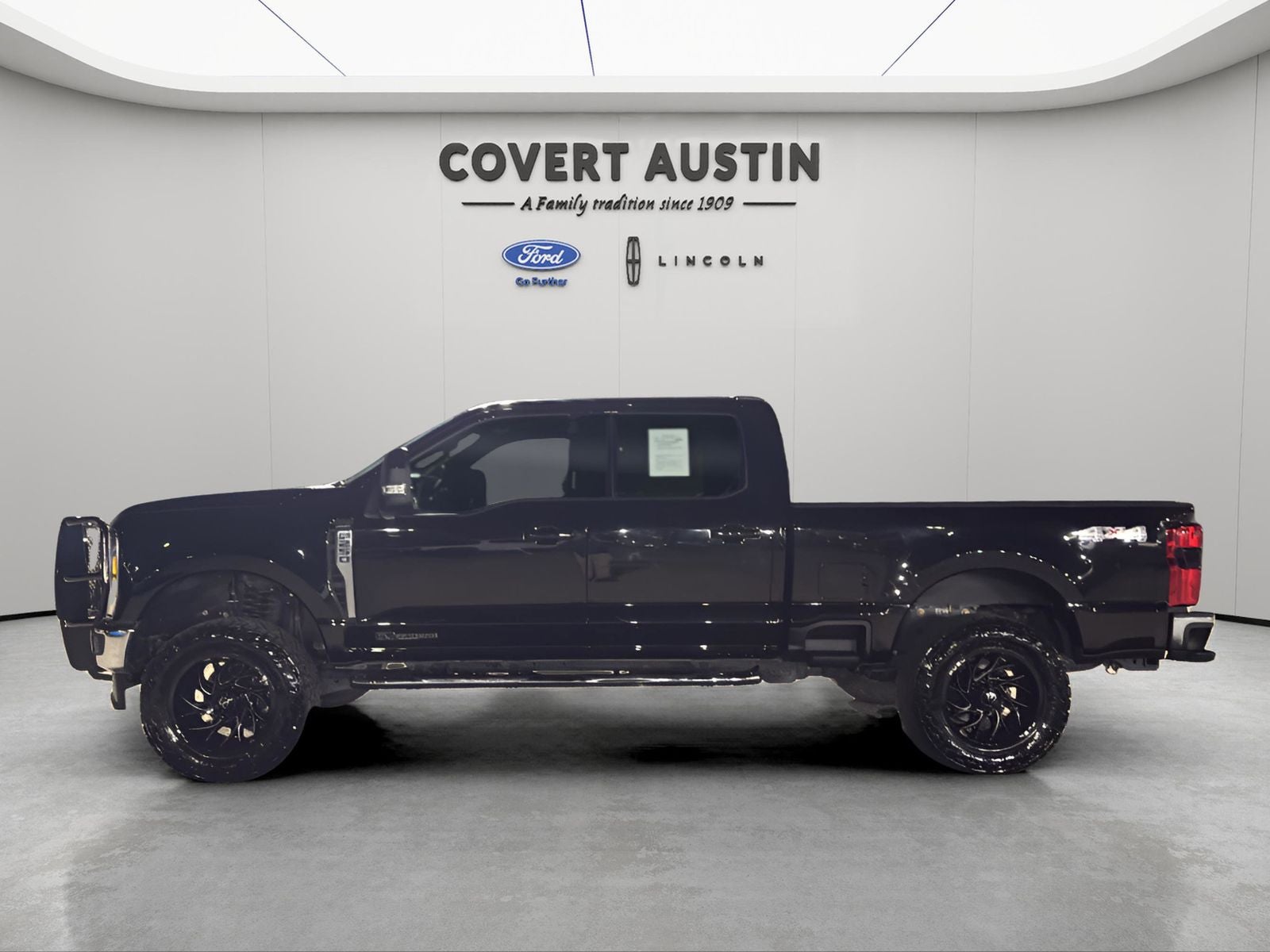 2023 Ford F-250SD Lariat