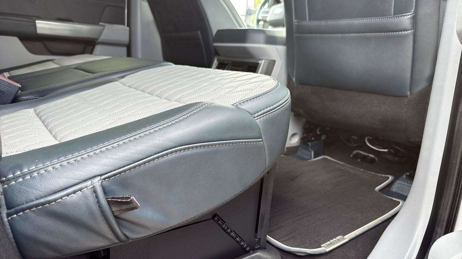 2024 Ford F-350SD Limited