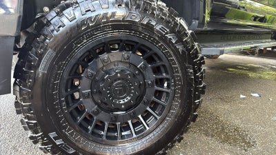 2022 Ford F-350SD Lariat