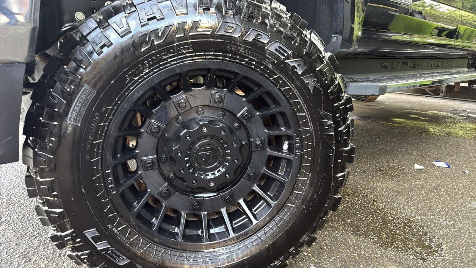 2022 Ford F-350SD Lariat