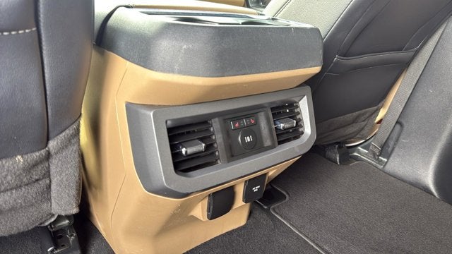 2023 Ford F-350SD Lariat