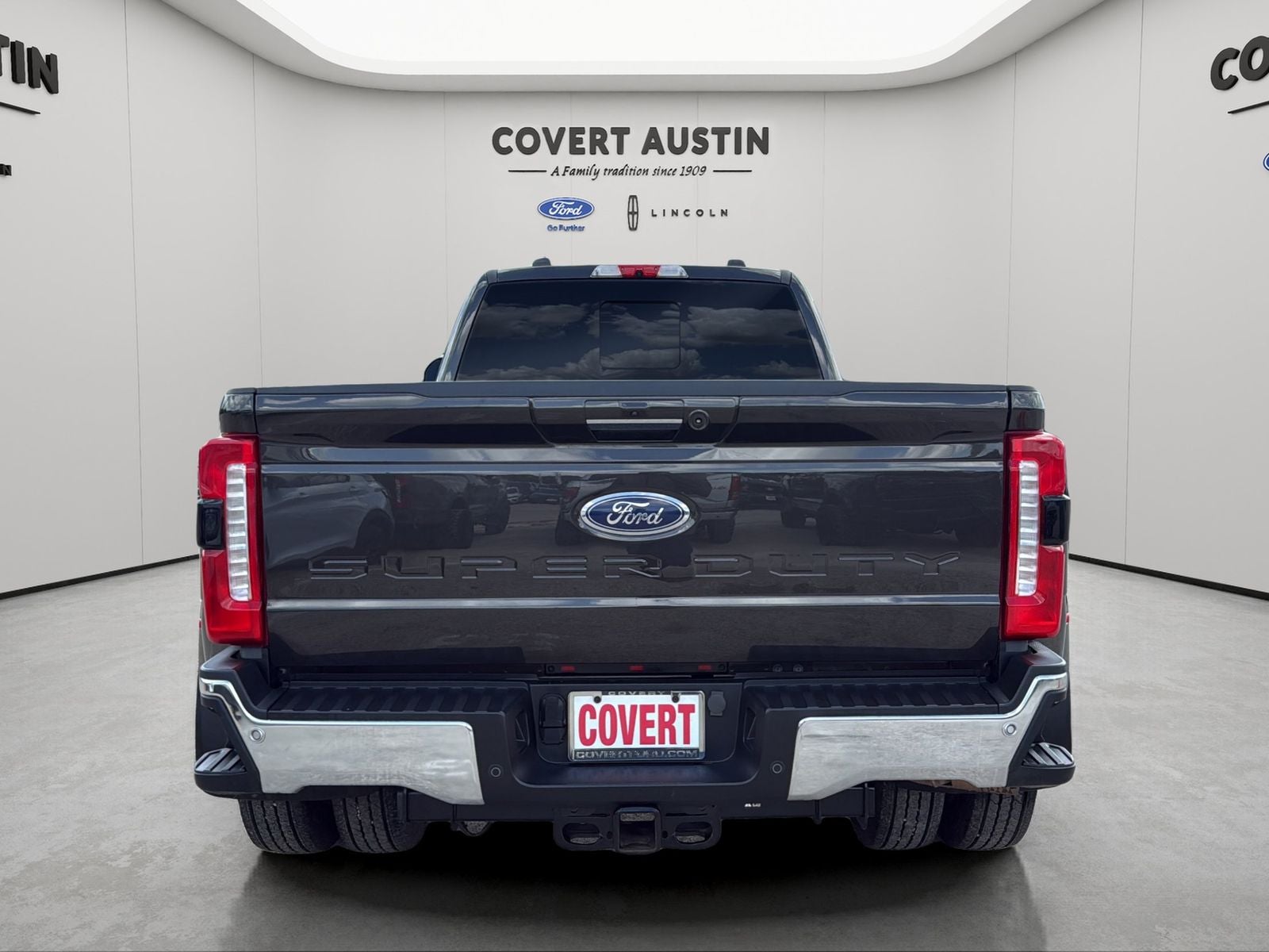 2024 Ford F-450SD Lariat DRW