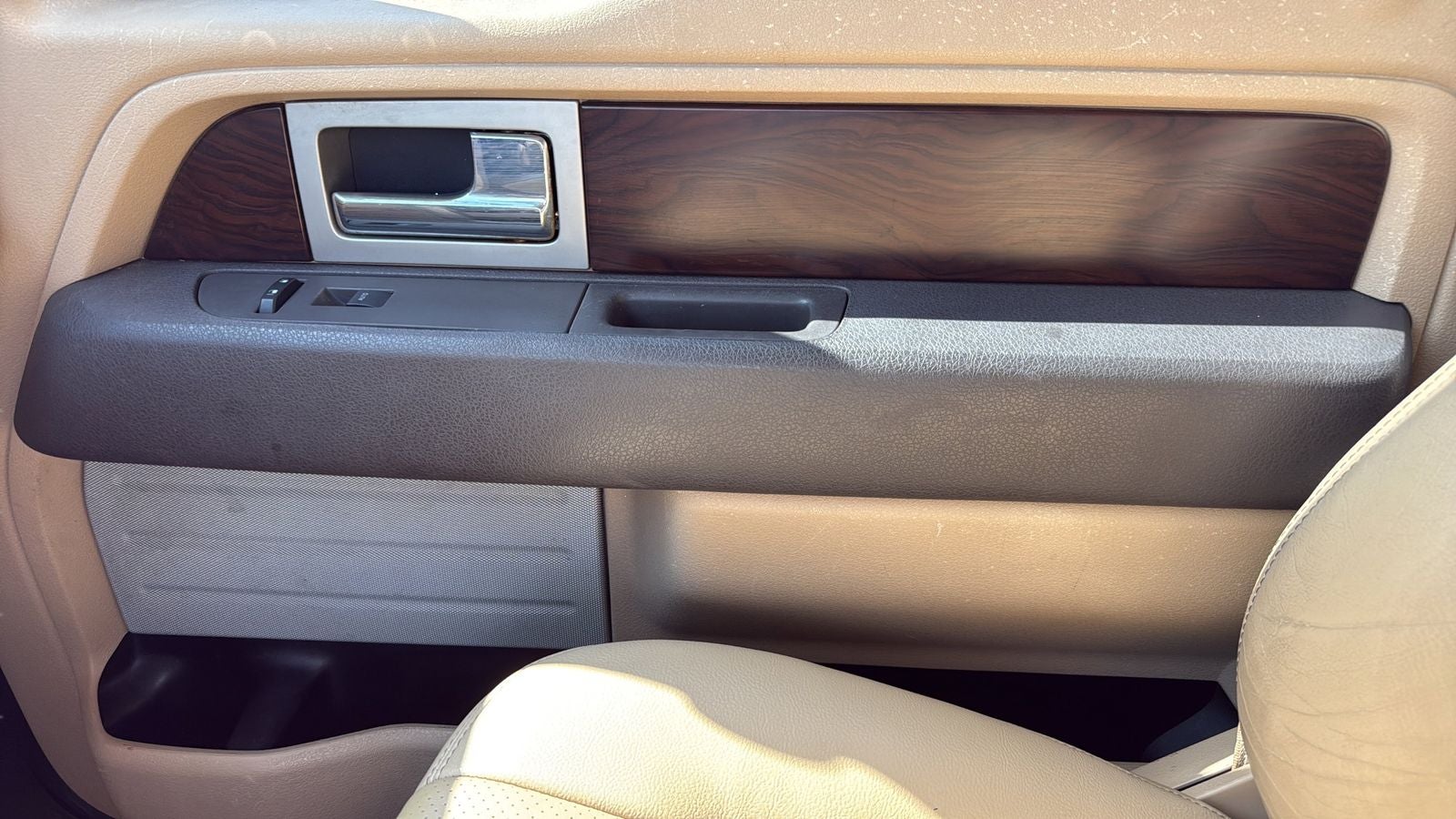 2012 Ford F-150 Lariat