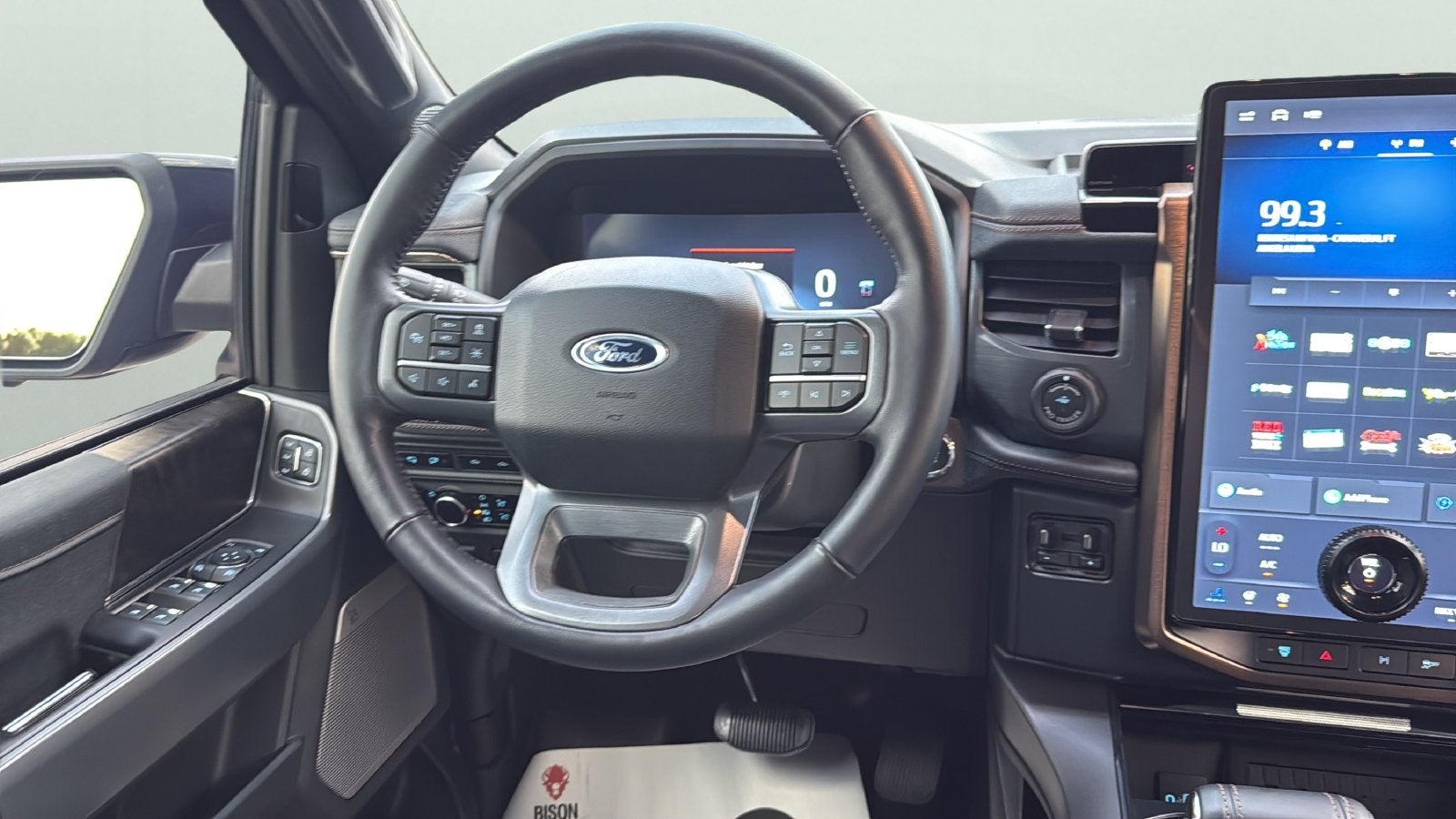 2023 Ford F-150 Lightning Lariat