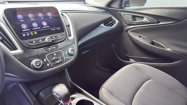 2022 Chevrolet Malibu RS