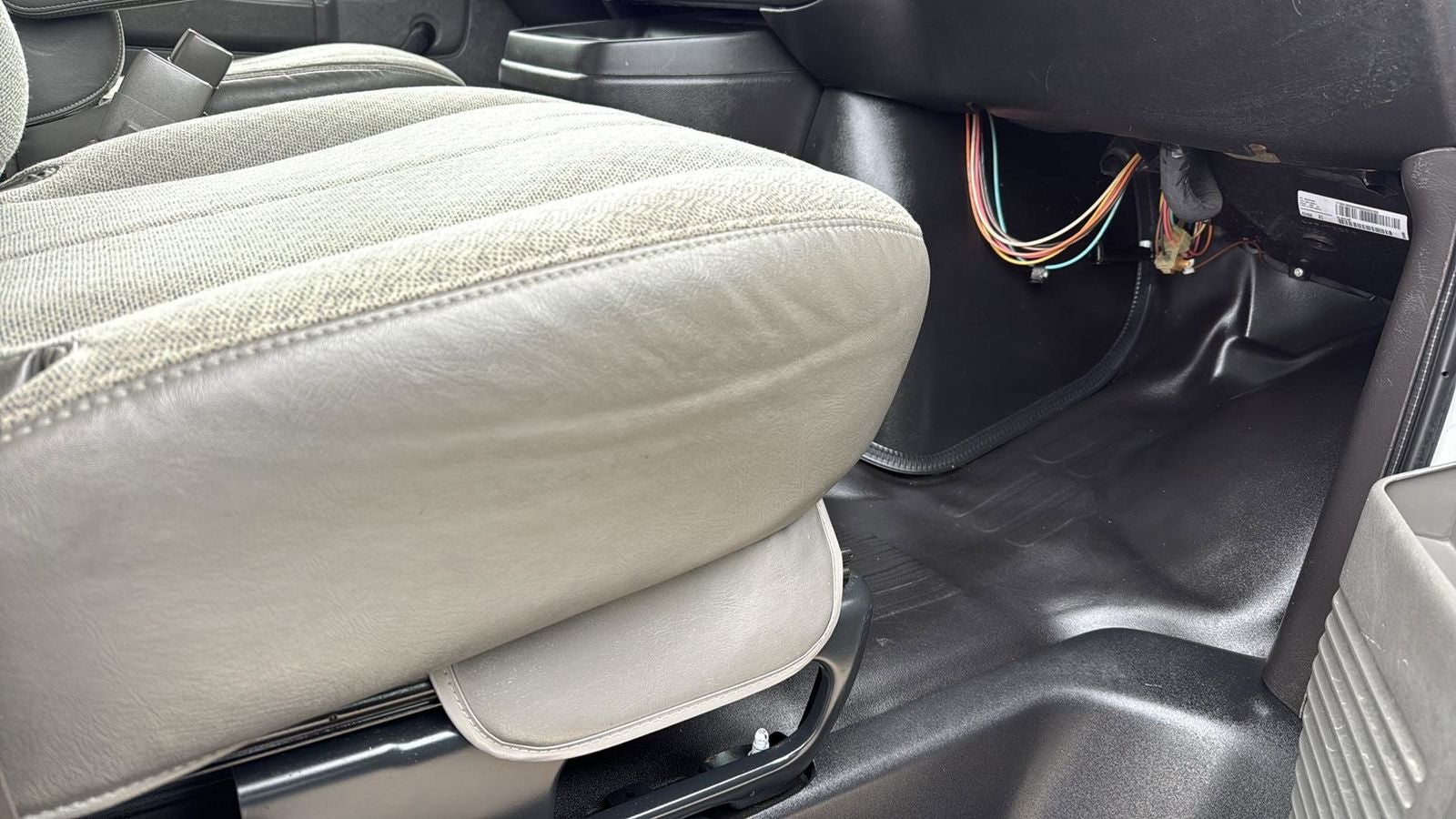 2011 Chevrolet Express 2500 Work Van Cargo