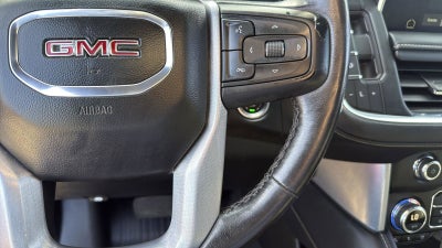 2022 GMC Yukon XL SLT