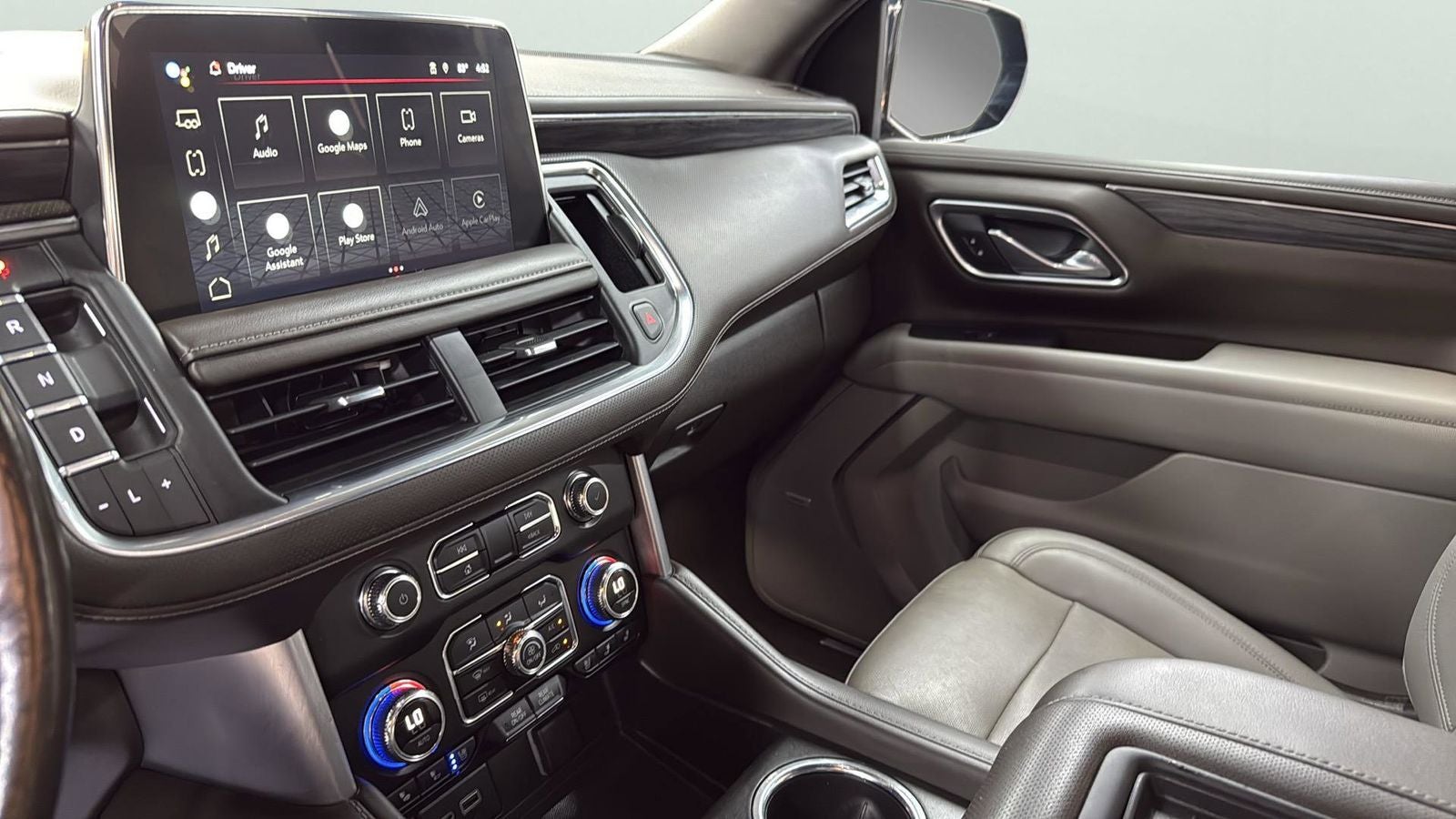 2022 GMC Yukon XL SLT