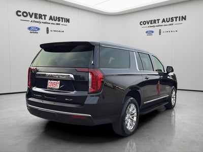 2022 GMC Yukon XL SLT