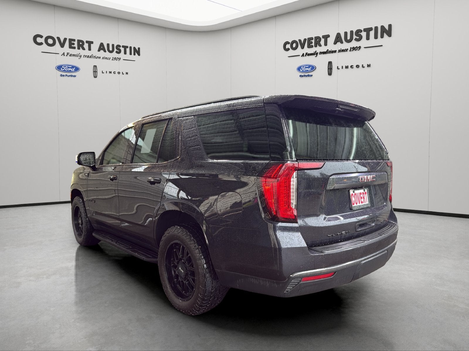 2023 GMC Yukon AT4